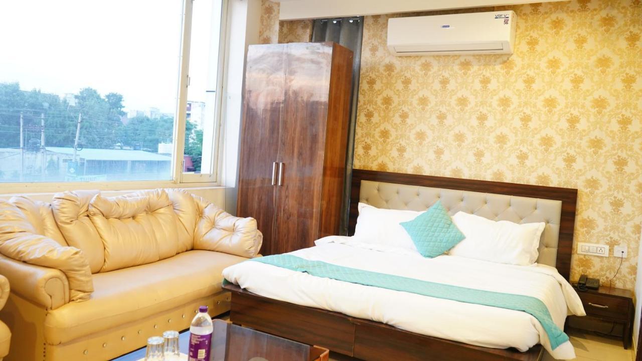 Aa Hotels & Resorts Zirakpur Екстер'єр фото